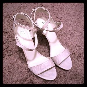 A.n.a  White Toe Strap Heels Size 8 1/2 NWOB